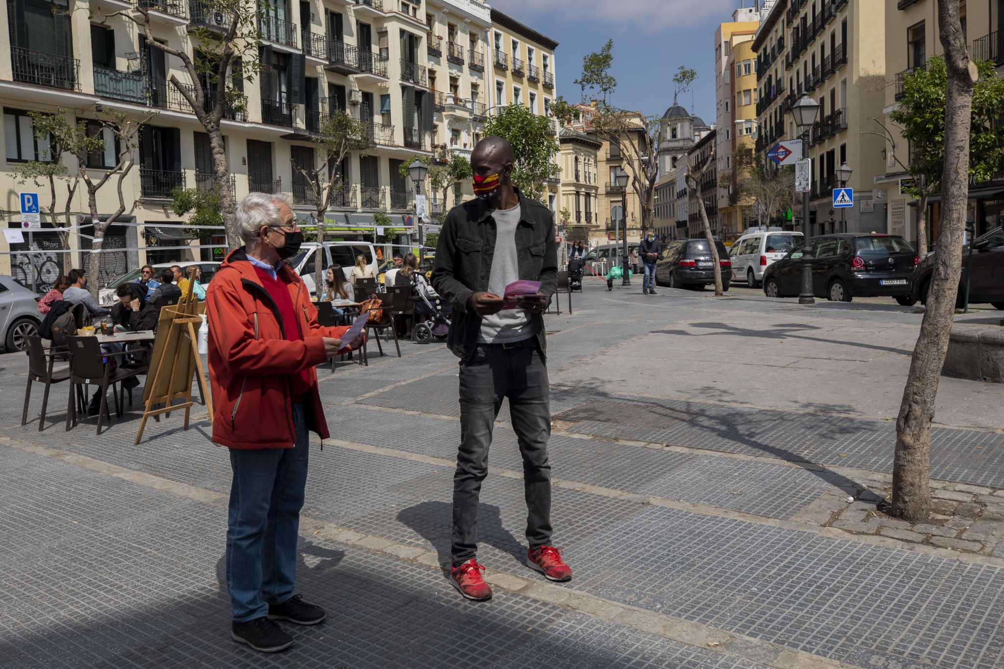 Candidato negro desafía la situación política actual en España