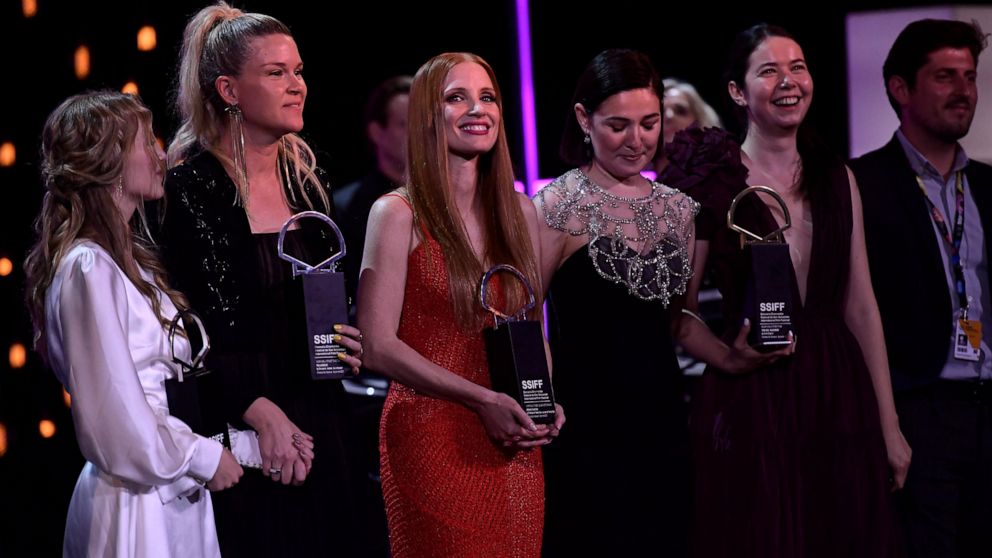 Las mujeres ganan los máximos premios en el Festival de Cine de San Sebastián