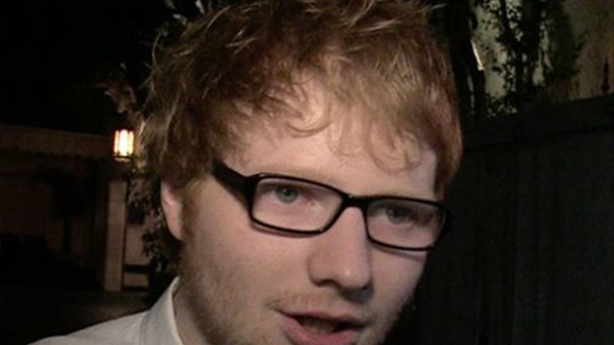 Ed Sheeran dice que dio positivo por COVID-19