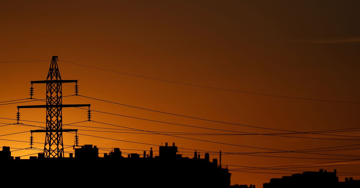 España planea 'adiciones' a la controvertida ley de restauración de energía