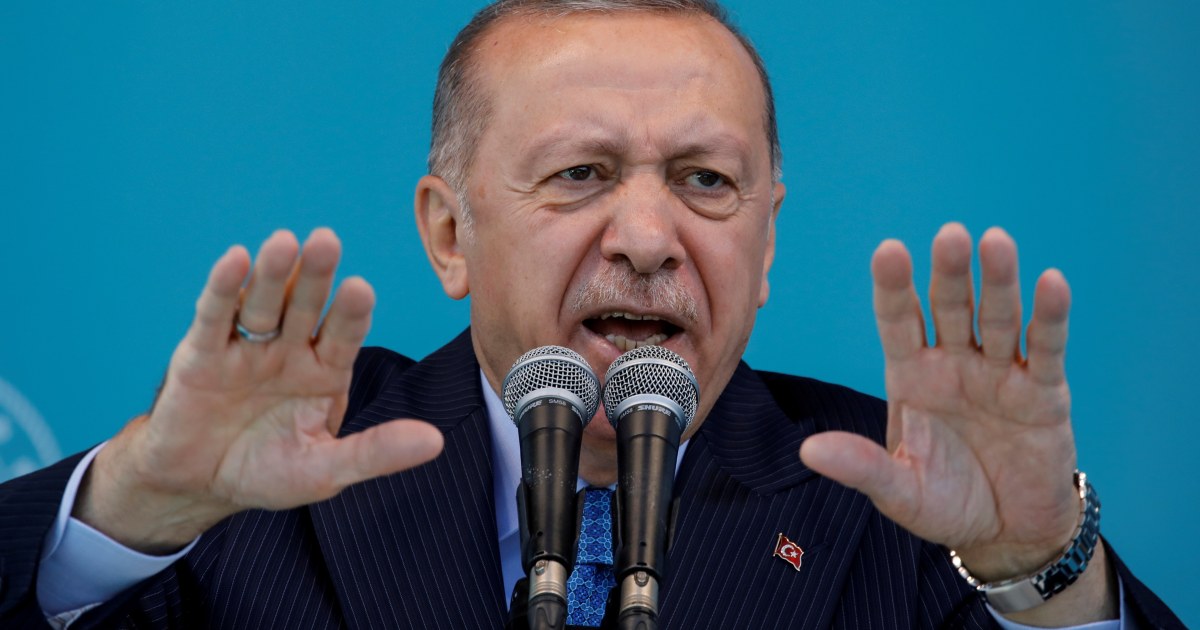 Erdogan se apega a la política de tipos de interés mientras la lira sigue colapsando |  Noticias económicas y empresariales