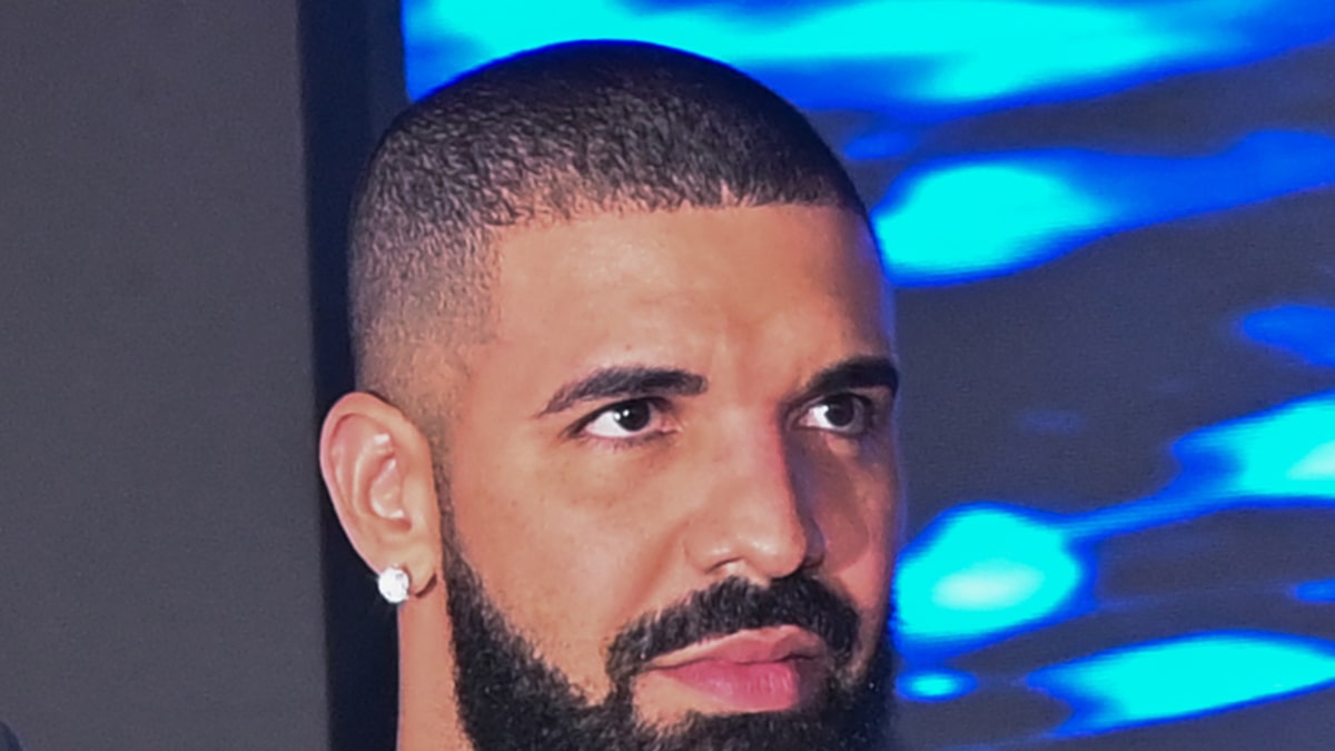 Drake se retira de los premios Grammy