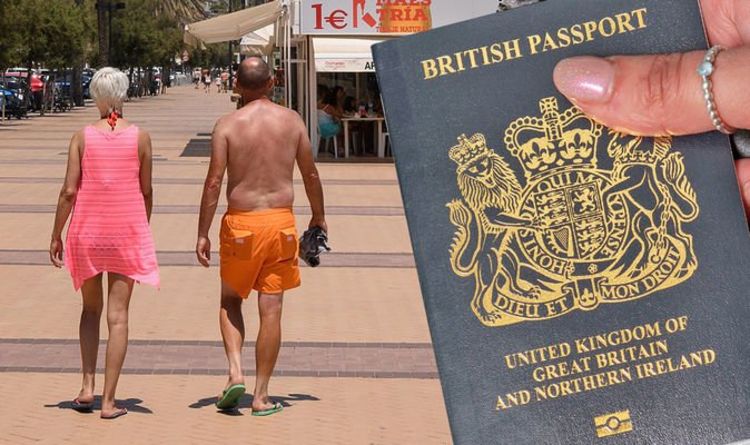 Pensiones y reglas de pensiones del gobierno para expatriados británicos ya que España restringe la entrada desde el Reino Unido |  Finanzas personales |  Finanzas