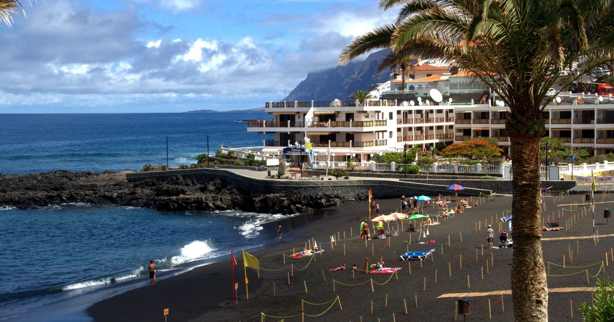 Vacaciones en España: el propietario de un pub irlandés de Tenerife critica las nuevas reglas de 'matar la alegría' mientras los turistas están decepcionados