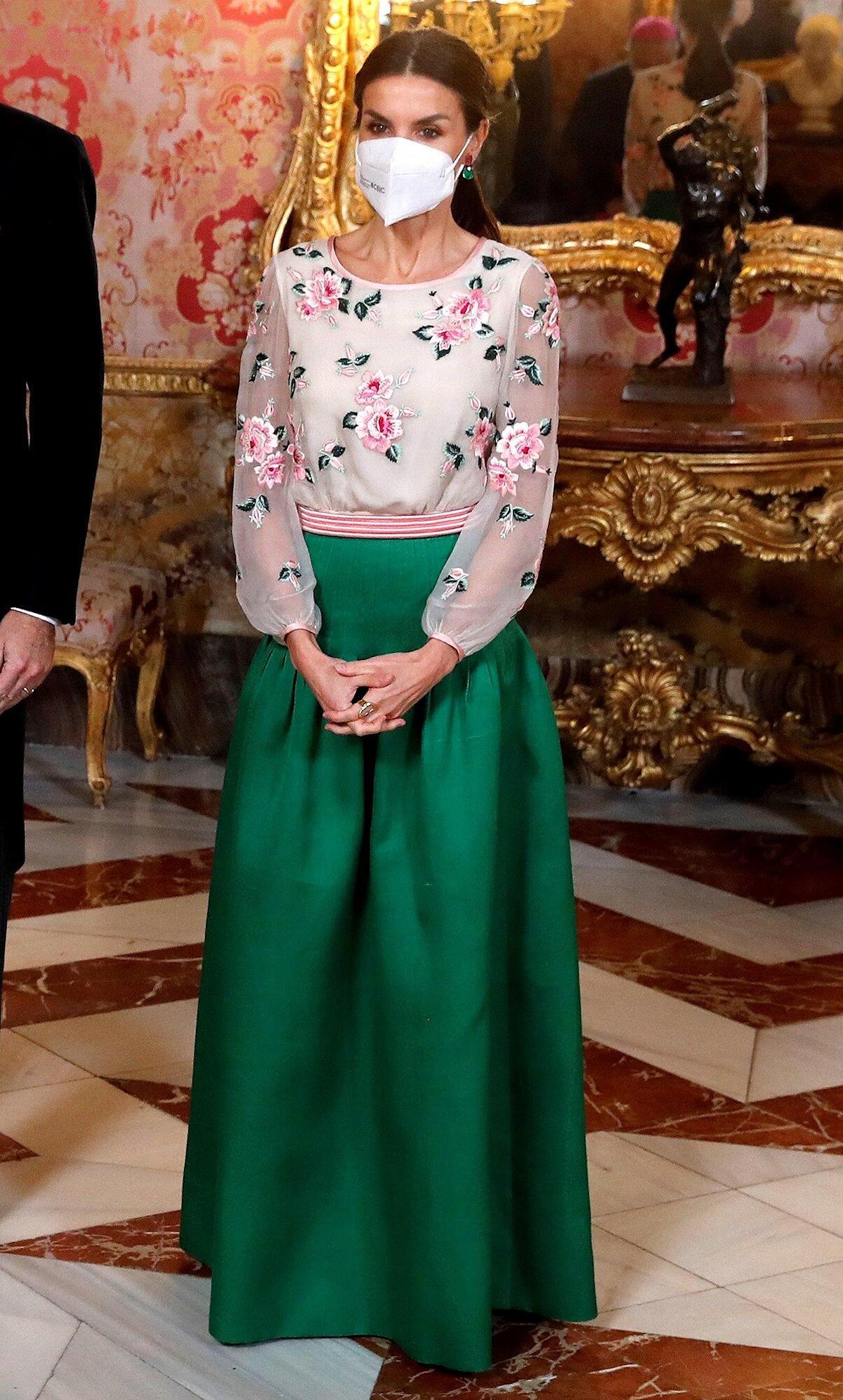 La reina Letizia de España lleva más de 40 años el vestido de su suegra