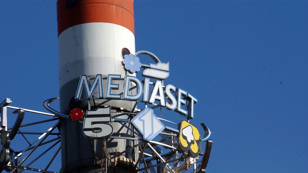 Mediaset ofrece 855 millones de dólares por unidad de Televisión Española