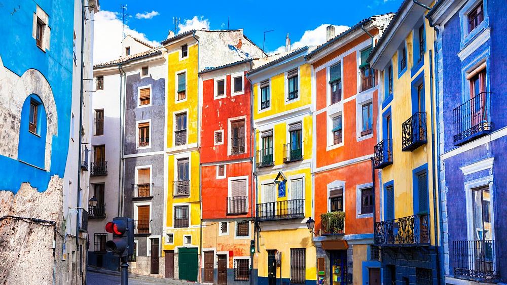 Un nuevo informe sugiere que mudarse a España puede ser bueno para la salud mental