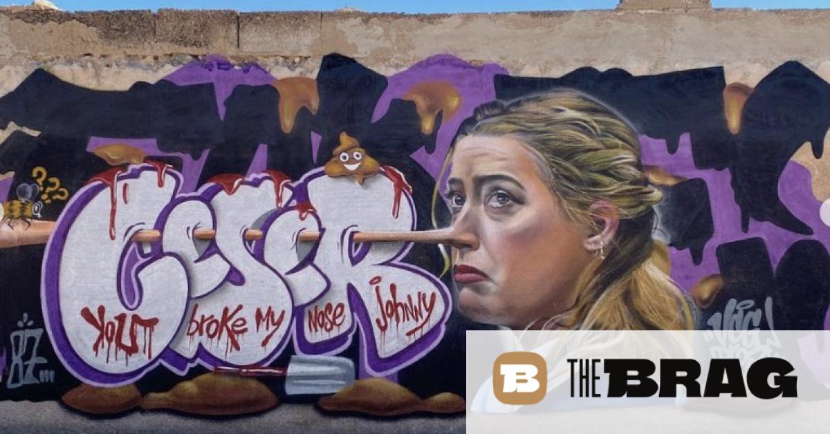 Arte callejero que representa a Amber Heard como Pinocho asciende en España