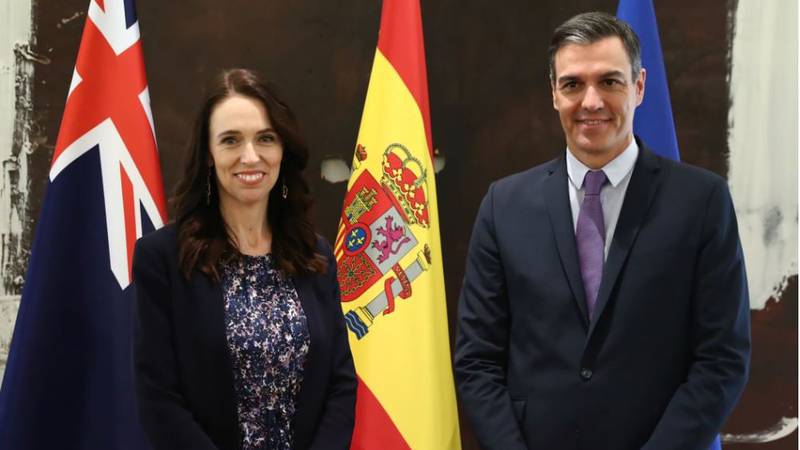 La Primera Ministra Jacinda Ardern y el Presidente español Pedro Sánchez se reúnen en Madrid.