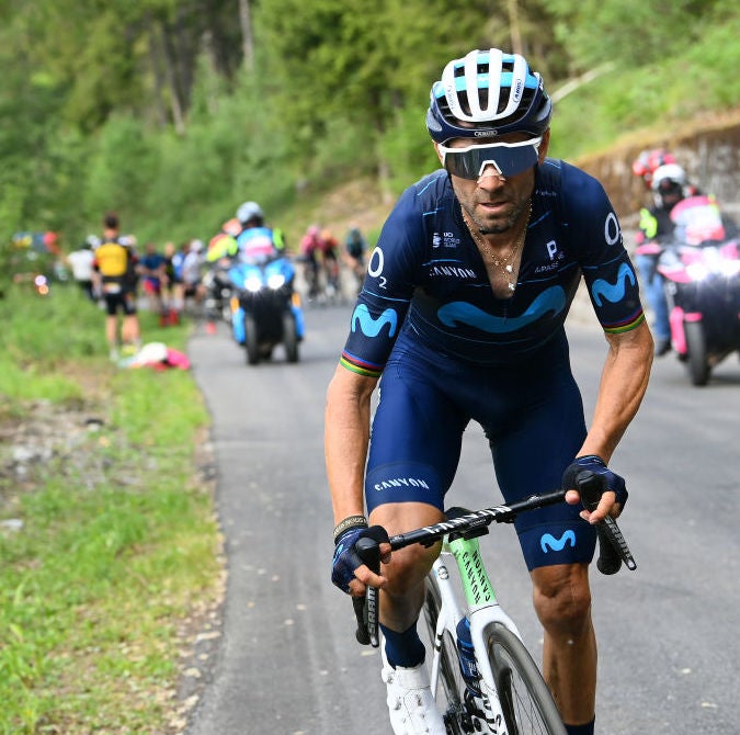 Alejandro Valverde resultó herido y se escapó mientras entrenaba en España
