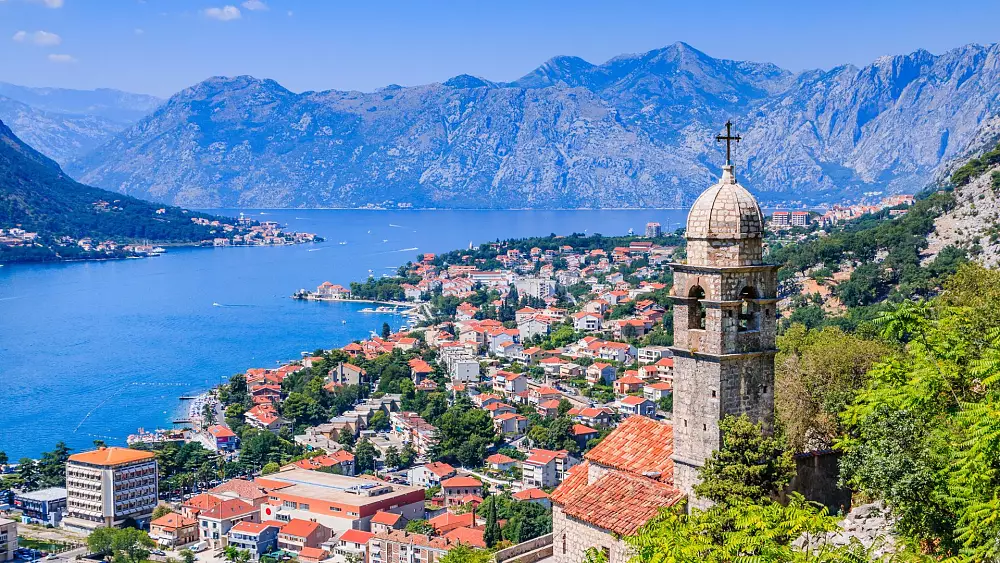 Montenegro, Croacia e Islandia: qué países europeos dependen más y menos del turismo