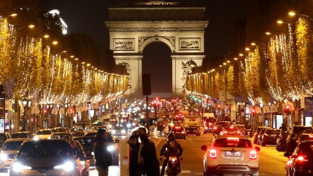 Las ciudades europeas están considerando una gran idea este año si las celebraciones navideñas de alta potencia