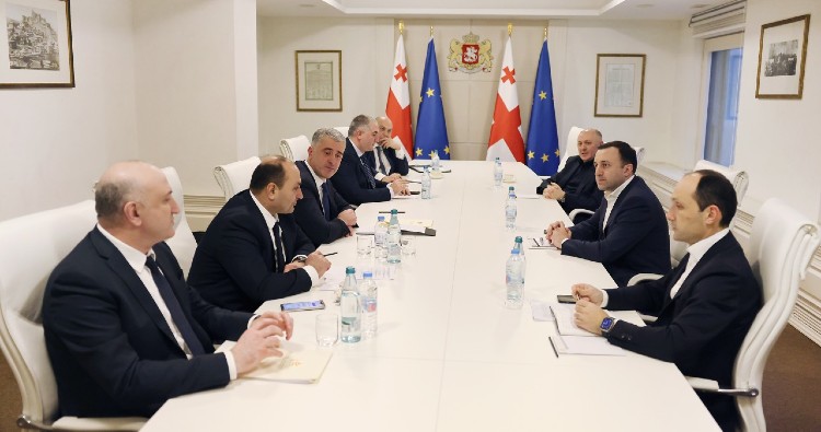 El Primer Ministro de Georgia y el Consejo Económico del Estado discuten las inversiones extranjeras directas en el país en el tercer trimestre de 2022