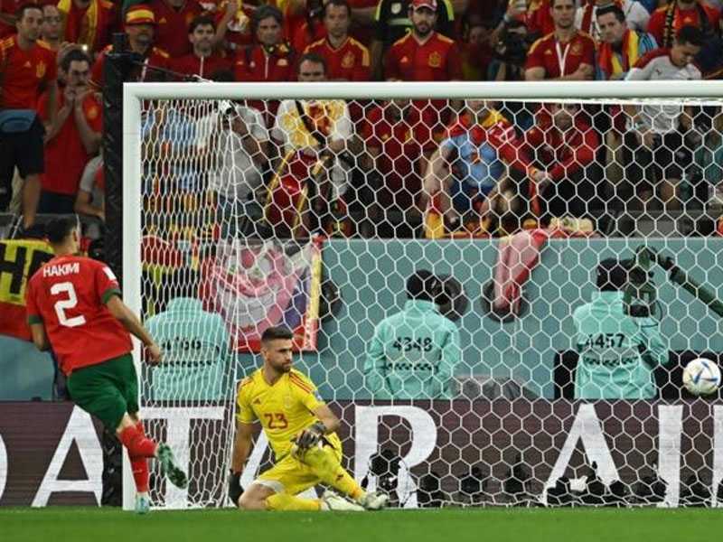 Hakimi mete el penalti ganador en la victoria de Marruecos sobre España